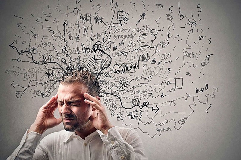 Tính cách hay suy nghĩ nhiều đôi khi lại làm họ dễ áp lực và stress